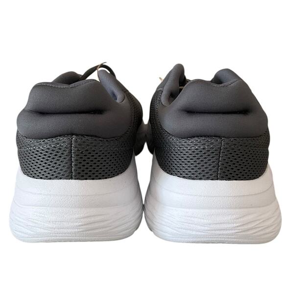 adidas Men’s Cloud foam Comfy Everyday Shoes Grey White Size 9 NEW in Box - Picture 7 of 10